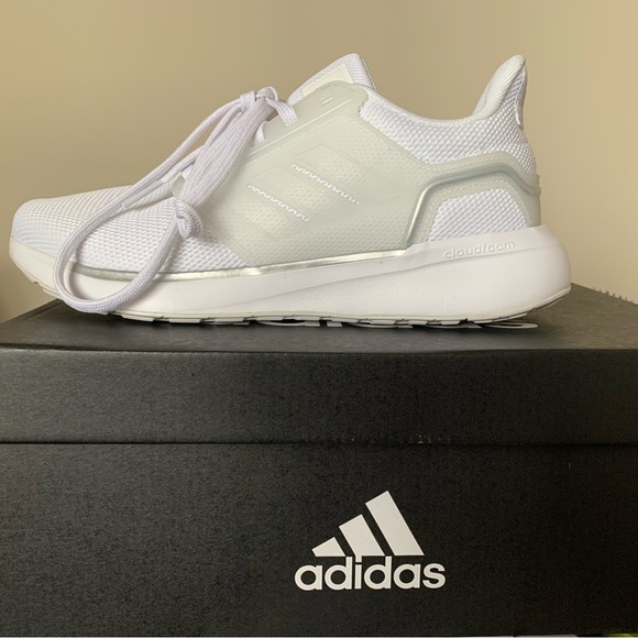 NWT adidas EQ19 Run | Size 7 - Picture 3 of 5